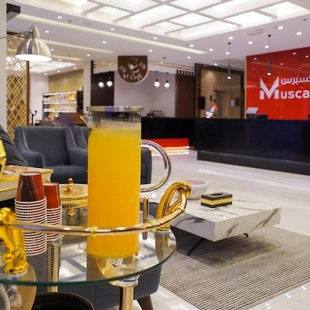 Muscat Express Hotel エクステリア 写真