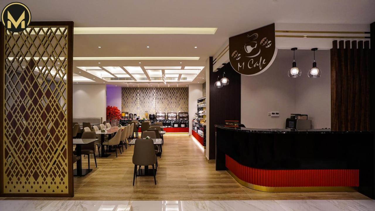 Muscat Express Hotel エクステリア 写真