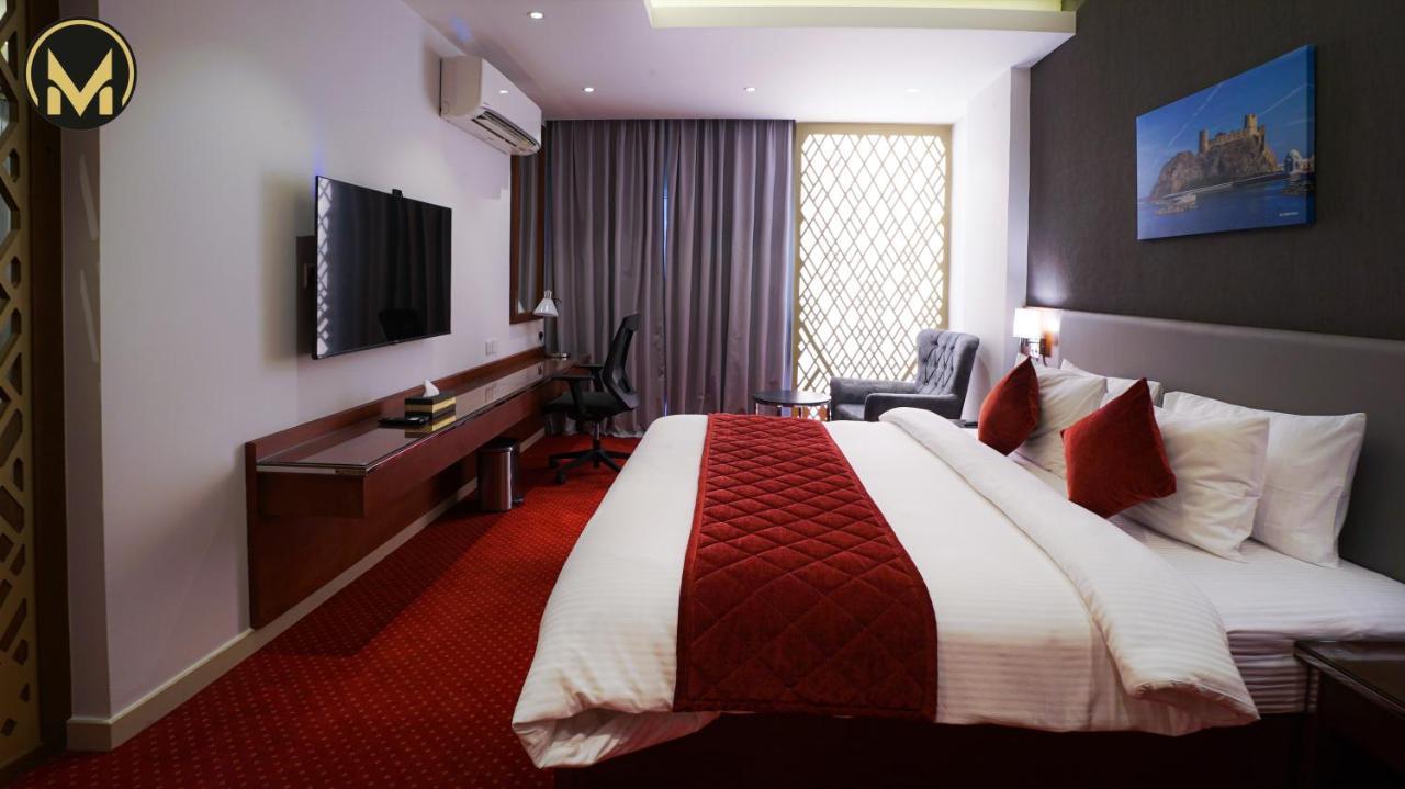 Muscat Express Hotel エクステリア 写真