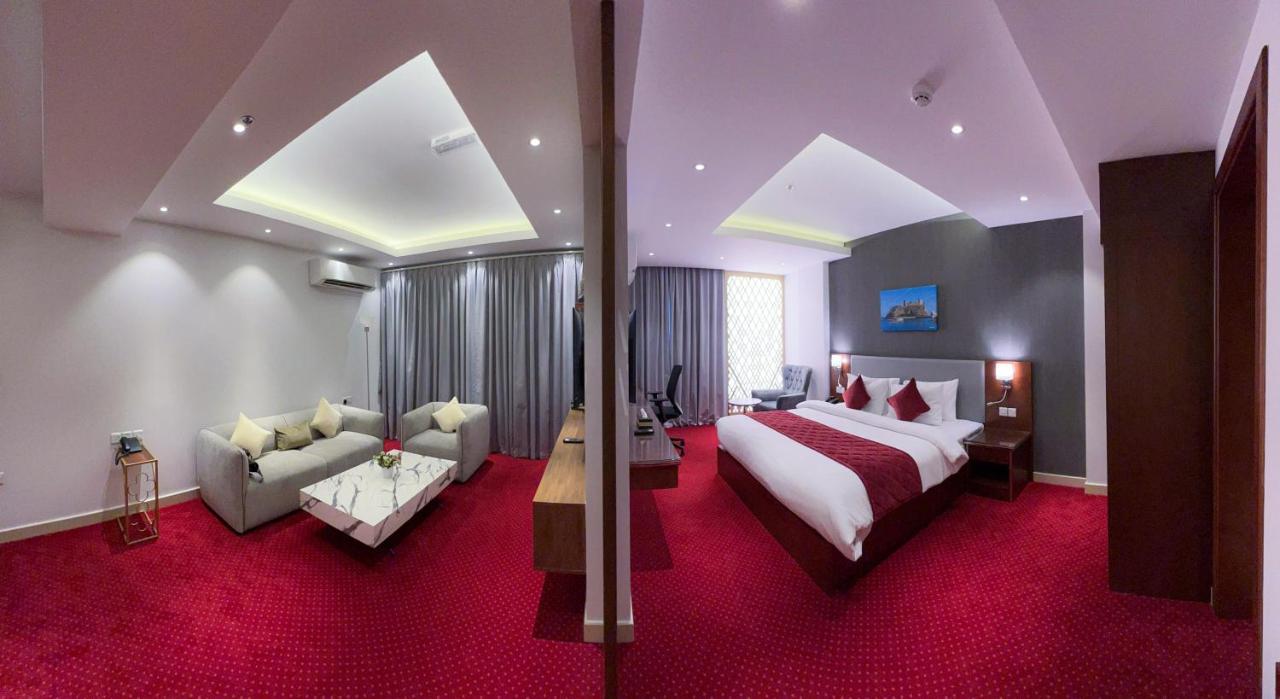 Muscat Express Hotel エクステリア 写真