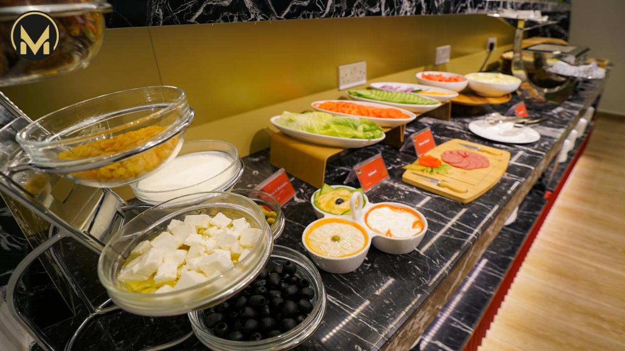 Muscat Express Hotel エクステリア 写真